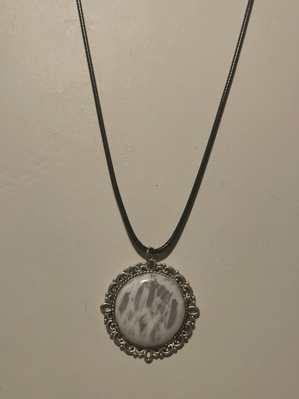 Silver Filigree Pendant Necklace with White Marbled Stone
